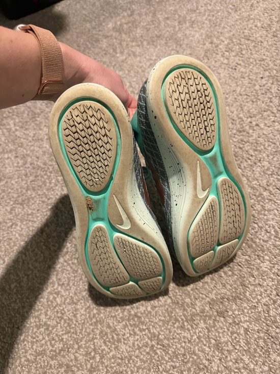 Nike Women's Lunarepic Running Shoes - Picture 5 of 5